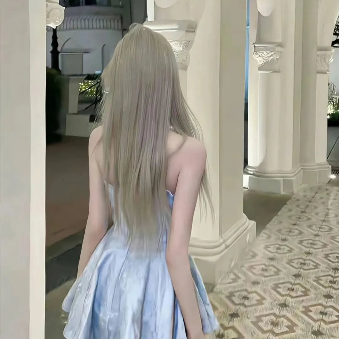 穿成极品老妇之后只想当咸鱼